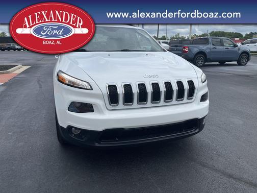 Bright White Clearcoat 2017 Jeep Cherokee Latitude