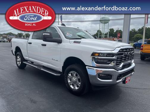 Bright White Clearcoat 2026 RAM 2500 Big Horn Crew Cab 4x4 6'4' Box
