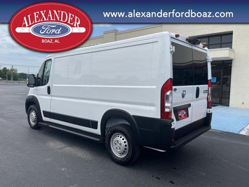 Bright White Clearcoat 2025 RAM ProMaster 2500 Tradesman