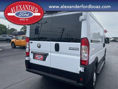 Bright White Clearcoat 2025 RAM ProMaster 2500 Tradesman