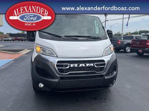 Bright White Clearcoat 2025 RAM ProMaster 2500 Tradesman