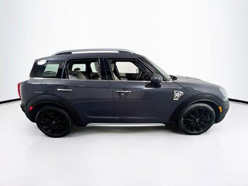 2019 MINI Countryman Cooper S