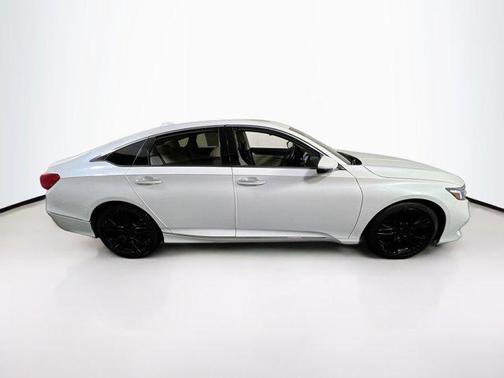2021 Honda Accord Touring 2.0T