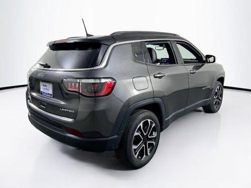 Granite Crystal Metallic Clearcoat 2023 Jeep Compass Limited