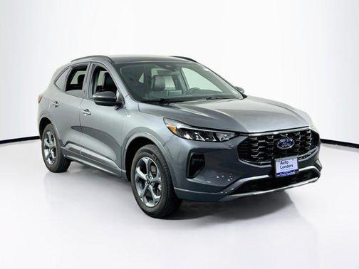 Carbonized Gray Metallic 2024 Ford Escape ST-Line
