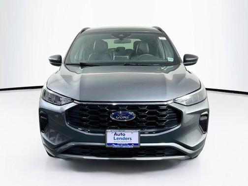 Carbonized Gray Metallic 2024 Ford Escape ST-Line