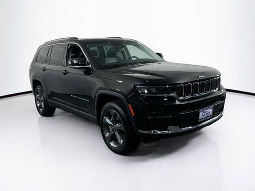 Diamond Black Crystal Pearlcoat 2021 Jeep Grand Cherokee L Limited