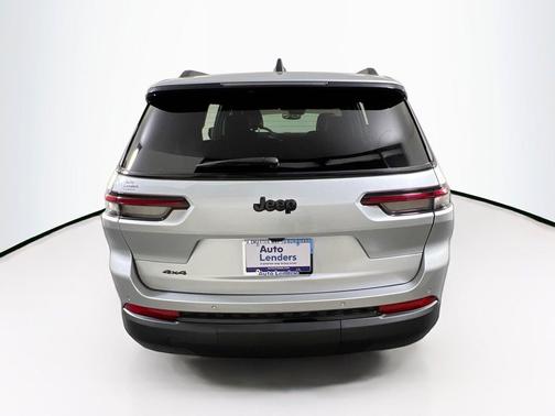 Silver Zynith 2023 Jeep Grand Cherokee L Altitude