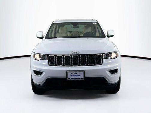 2022 Jeep Grand Cherokee Laredo