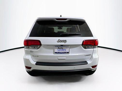 2022 Jeep Grand Cherokee Laredo