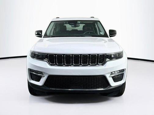 Bright White Clearcoat 2023 Jeep Grand Cherokee Limited