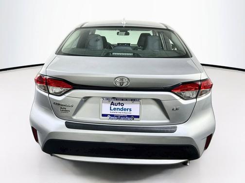 Classic Silver Metallic 2020 Toyota Corolla LE