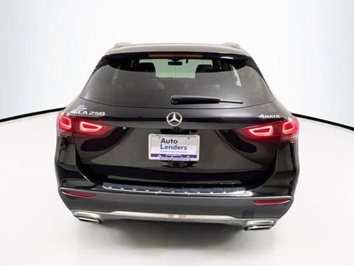 2021 Mercedes-Benz GLA 250 Base 4MATIC