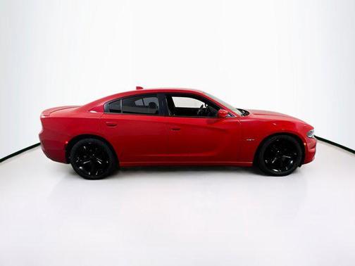 2016 Dodge Charger R/T