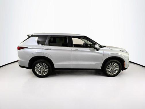 2022 Mitsubishi Outlander ES 2.5 S-AWC