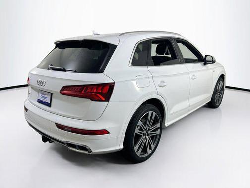 2018 Audi SQ5 3.0T Prestige