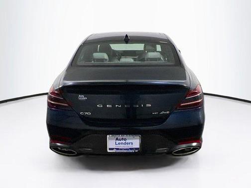 2022 Genesis G70 3.3T AWD
