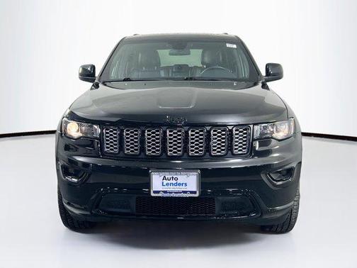 2021 Jeep Grand Cherokee Laredo