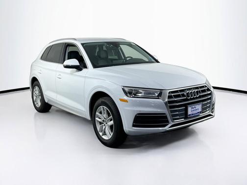 Glacier White Metallic 2020 Audi Q5 45 Premium