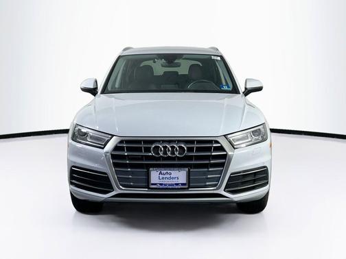Glacier White Metallic 2020 Audi Q5 45 Premium