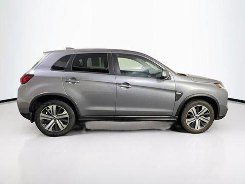 2024 Mitsubishi Outlander Sport SE