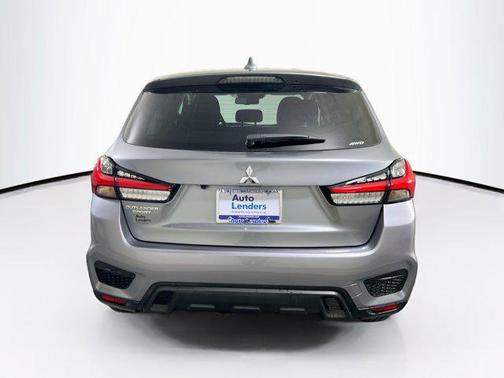 2024 Mitsubishi Outlander Sport SE