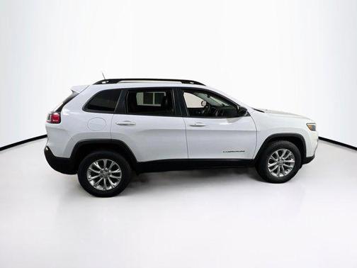 Bright White Clearcoat 2022 Jeep Cherokee Latitude Lux