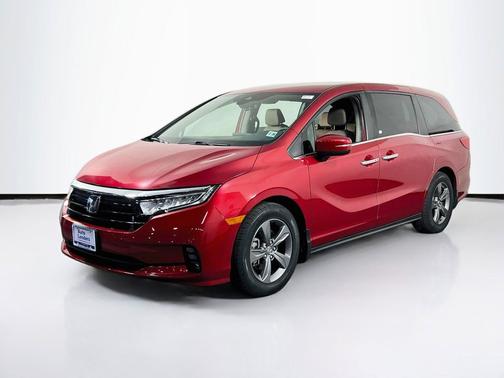Radiant Red Metallic II 2023 Honda Odyssey EX