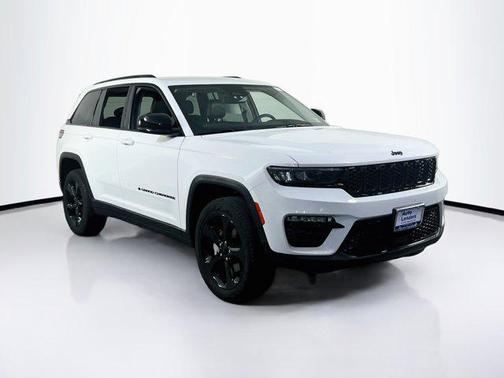 Bright White Clearcoat 2023 Jeep Grand Cherokee Limited