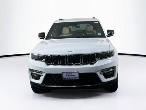 Bright White Clearcoat 2023 Jeep Grand Cherokee Limited