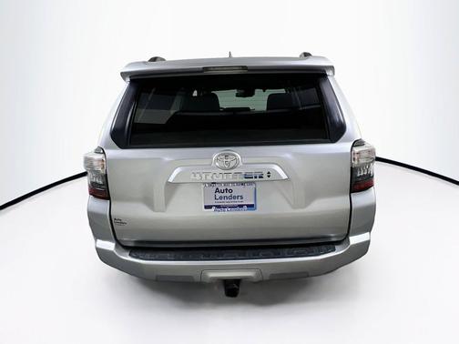 Classic Silver Metallic 2022 Toyota 4Runner SR5