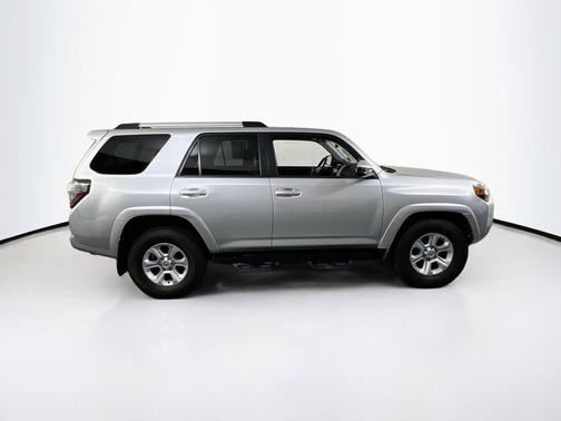 Classic Silver Metallic 2022 Toyota 4Runner SR5
