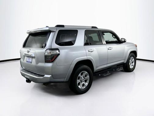 Classic Silver Metallic 2022 Toyota 4Runner SR5