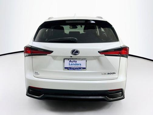 Eminent White Pearl 2018 Lexus NX 300h Base