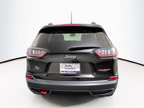 2022 Jeep Cherokee Trailhawk