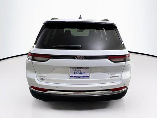 2023 Jeep Grand Cherokee Laredo