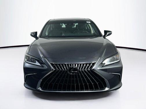 2022 Lexus ES 350 Base