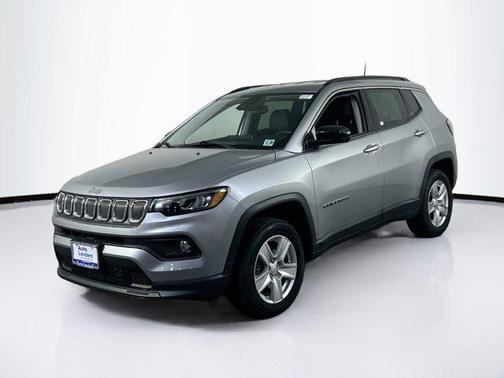 Billet Silver Metallic Clearcoat 2022 Jeep Compass Latitude