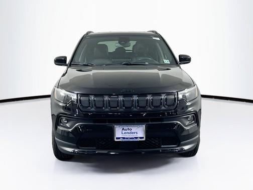 Diamond Black Crystal Pearlcoat 2022 Jeep Compass Latitude