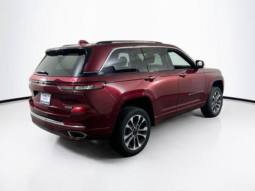 2023 Jeep Grand Cherokee Overland