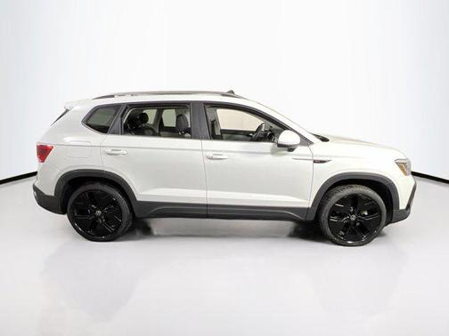 2022 Volkswagen Taos 1.5T SEL