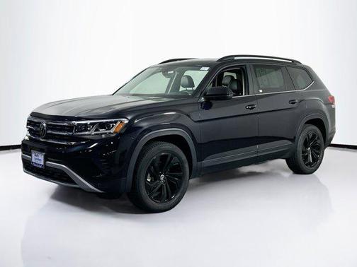 2022 Volkswagen Atlas 3.6L SE w/Technology