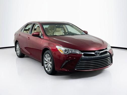 Ruby Flare Pearl 2016 Toyota Camry XLE