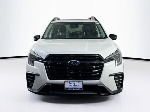 Crystal White Pearl 2023 Subaru Ascent Onyx Edition Limited 7-Passenger