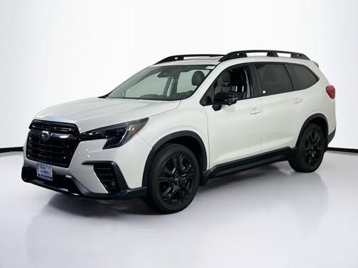 Crystal White Pearl 2023 Subaru Ascent Onyx Edition Limited 7-Passenger