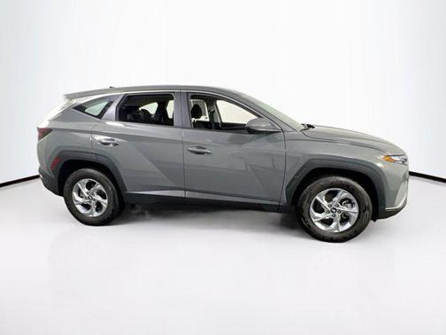 Hampton Gray 2024 Hyundai TUCSON SE