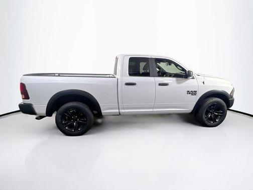 2022 RAM 1500 Classic Warlock Quad Cab 4x4 6'4' Box