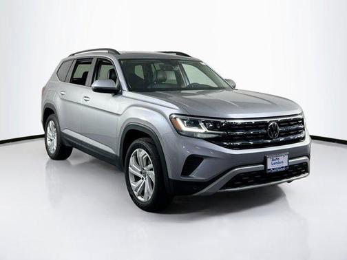 2022 Volkswagen Atlas 3.6L SE w/Technology