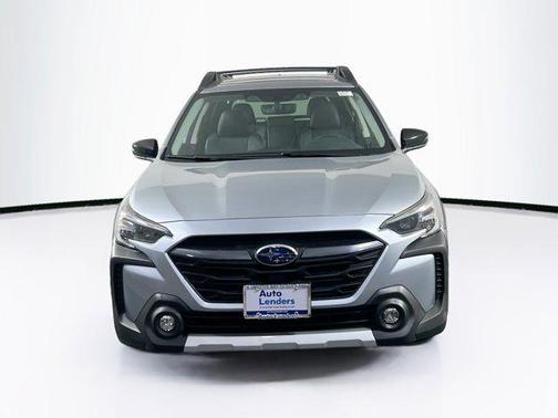 Ice Silver Metallic 2023 Subaru Outback Limited