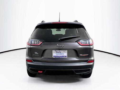 2022 Jeep Cherokee Trailhawk